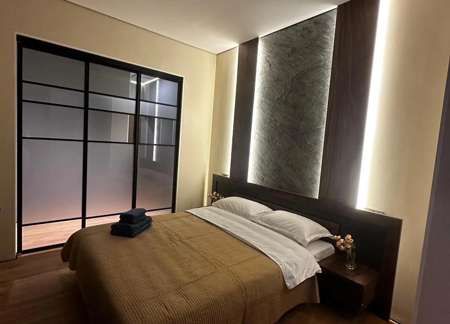 Luxury Two-Room Apartment With Breathtaking Mountain And Mega Mall Views Almaty