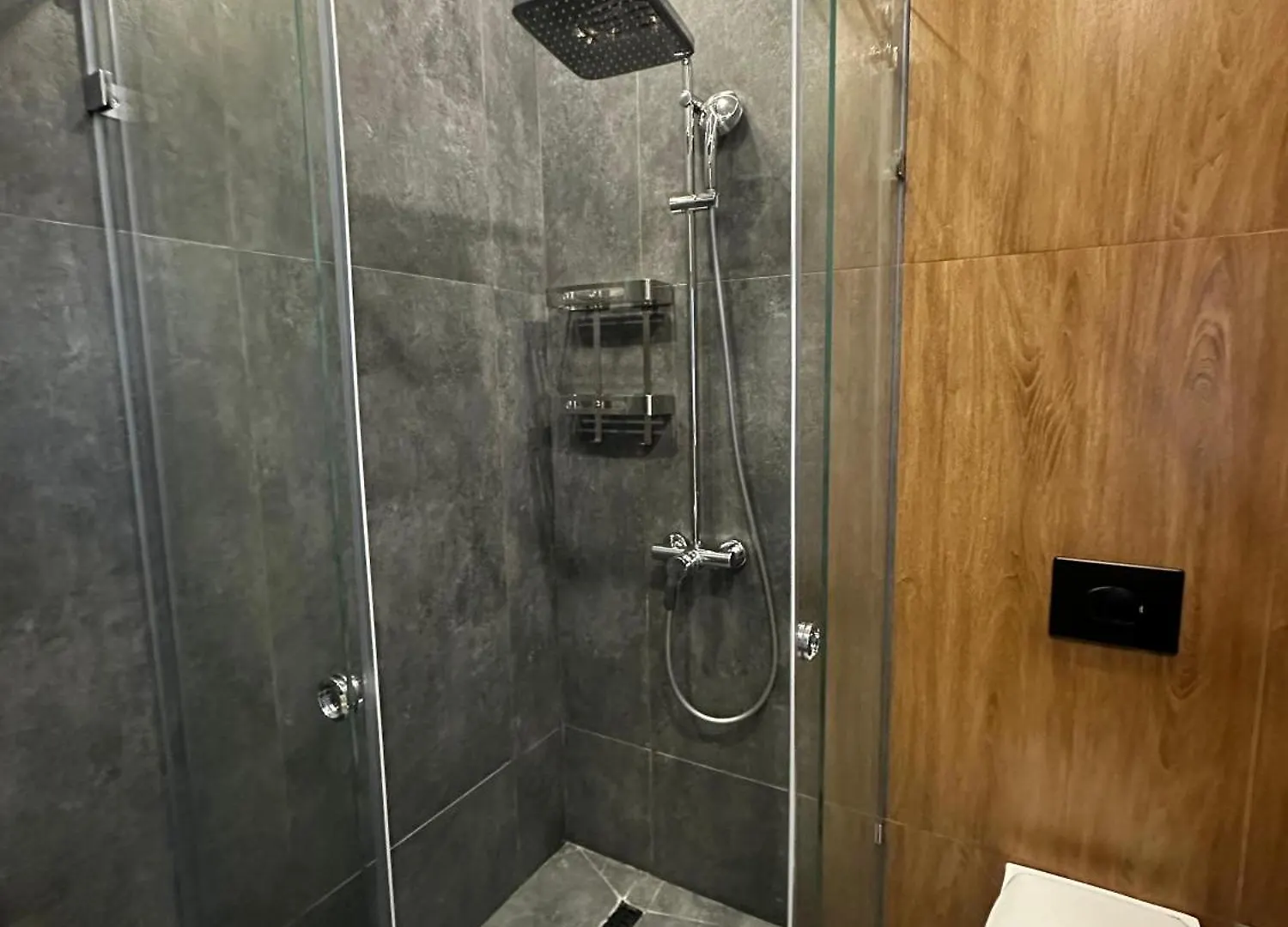 Luxury Two-Room Apartment With Breathtaking Mountain And Mega Mall Views Almaty